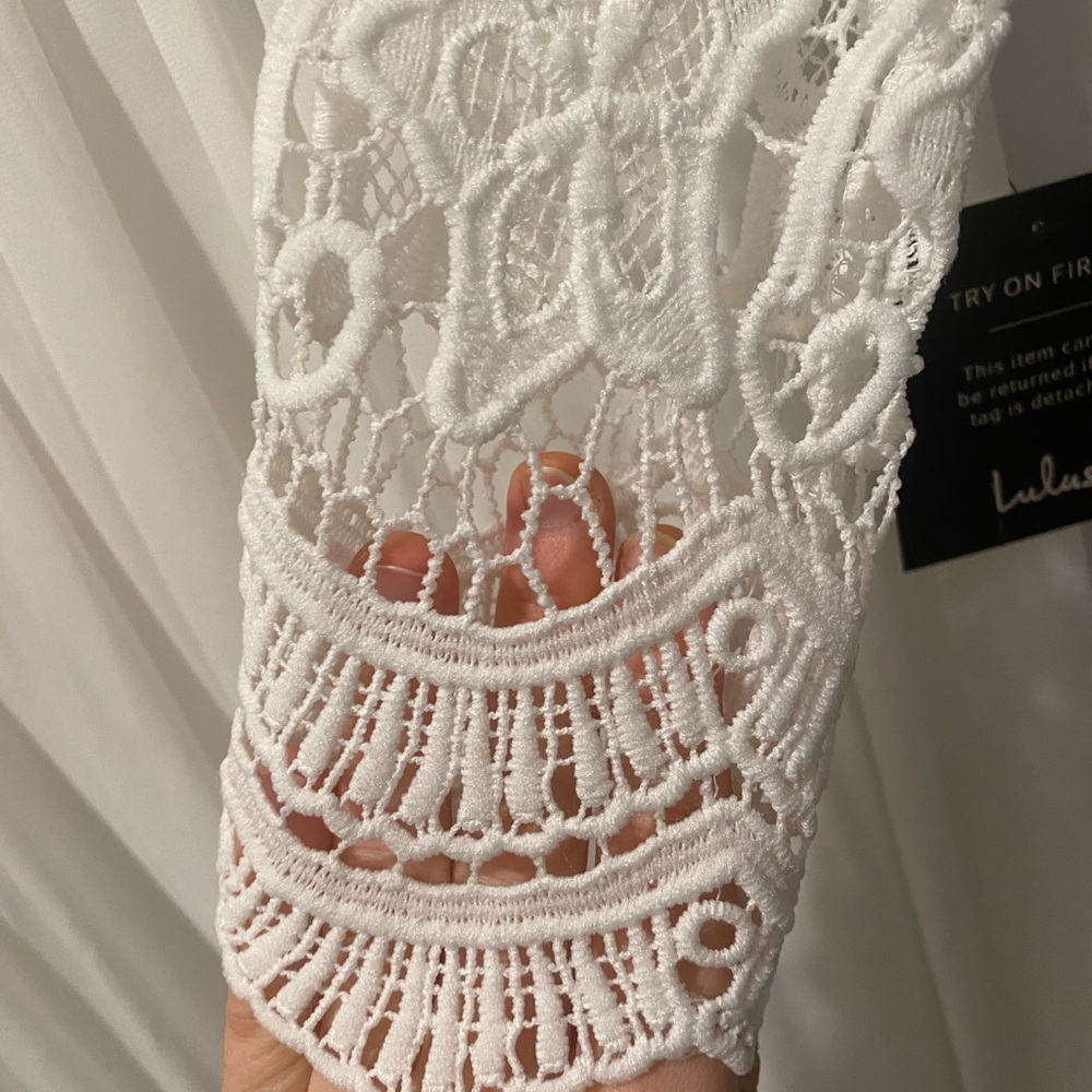 Lulus NWT wedding dress - Picture 5 of 13